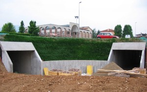 gradonatura e giardini terre rinforzate Rilevato in terre rinforzate di collegamento di due ingressi sotterranei Schio