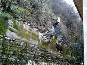 lavori in parete lavori in fune Messa in sicurezza di pareti rocciose Chiampo