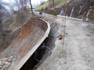 pareti chiodate consolidamenti Consolidamento di una scarpata di frana Crespadoro