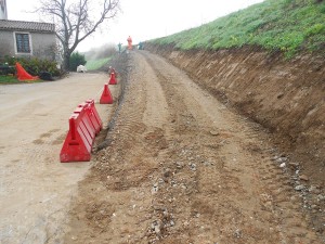 rilevati stradali terre rinforzate Accesso in terrer inforzate alla pista ciclabile sull'argine Zimella