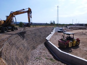 rilevati stradali terre rinforzate Fasi di costruzione del rilevato stradale Bussolengo